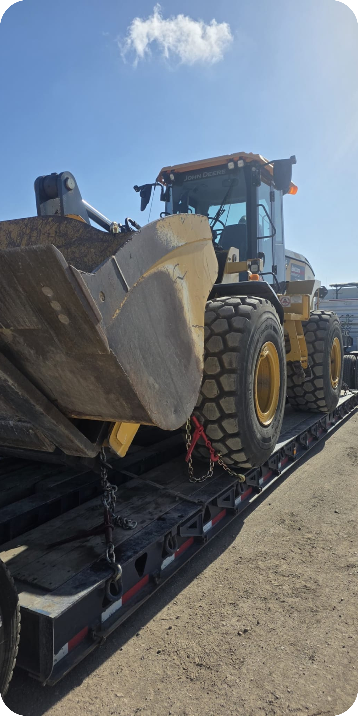 Heavy haul cargo truck cab